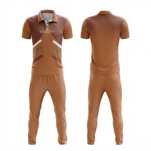 Ensemble de cricket en polyester marron de qualité supérieure, comprenant un polo à manches courtes et un pantalon de jogging, respirant et décontracté, pour le sport - Product Image 1