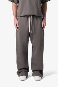 Heavyweight Oversized Custom Acid Wash Sweatpants <b>Baggy</b> 380 Gsm Plain Customized Wide Leg <b>Men</b> Sweatpants <b>Trousers</b> - Product Image 4