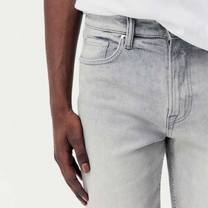 Shorts en jean déchirés pour femmes, taille mi-haute, 100 % coton, séchage rapide, respirant, avec logo personnalisé – Vente en gros - Product Image 3