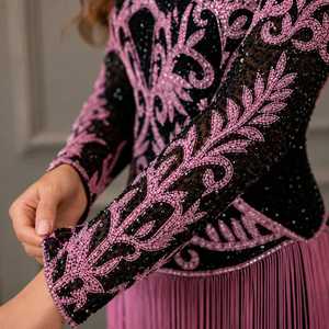 Vestido de Noche Negro Rosa con Adornos de Sirena para Mujer, Diseño de Diseñador, con Cuentas y Flecos, Formal, Elegante, de Malla Elástica hasta el Suelo, Natural - Product Image 2