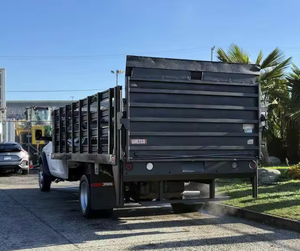 Camion à plateau plat R A M 4500 d'occasion 2015 prêt à l'emploi avec hayon élévateur Waltcoo et plateau de 16 pieds, conduite à gauche/droite, expédition mondiale - Product Image 3
