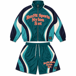 Ensemble court en nylon personnalisé, veste zippée intégrale, short à rayures personnalisées, logo personnalisé, streetwear unisexe, ensemble deux pièces - Product Image 1