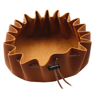 Pochette en cuir portable, durable et pliable avec cordon de serrage pour le rangement des dés, personnalisable avec logo, idéale pour les voyages – Fournisseur d'usine - Product Image 3