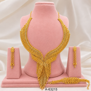Ensemble collier et boucles d'oreilles à pampilles en zircon doré pour femmes, bijoux de mariage tendance, alliage de zinc plaqué or 24 carats A-63200 - Product Image 6
