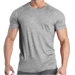 Camiseta de Manga Corta para Hombre, Corte Ajustado, Cuello Redondo, Color Azul Marino Sólido, Tejido Jersey de Secado Rápido, Estilo Casual - Product Image 4
