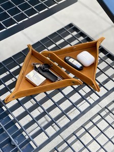 Boîte de rangement pliable en cuir véritable faite à la main, durable, pour la protection et le rangement, cadeau personnalisé, boîte à accessoires de bureau - Product Image 2