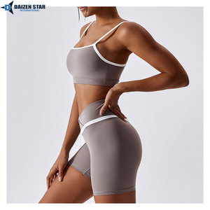 Ensemble de yoga de luxe pour femme, vêtements de sport personnalisés, taille élastique, ensemble 2 pièces pour la gym et l'entraînement - Product Image 2