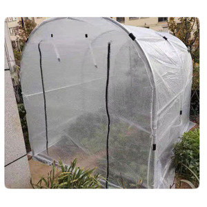Tunnel de jardin en tuyaux arqués à haute transmission lumineuse pour serre - Product Image 1