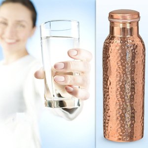 Bouteille d'eau en cuivre martelé poli, moderne, sans joint, étanche, pour les bienfaits ayurvédiques pour la santé - Product Image 4