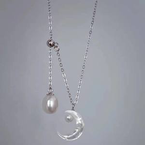 Collar Ajustable de Plata Pura S925 con Perla Natural de Agua Dulce Impecable, Concha de Mariposa Blanca, Collar Luna Viento Frío - Product Image 3