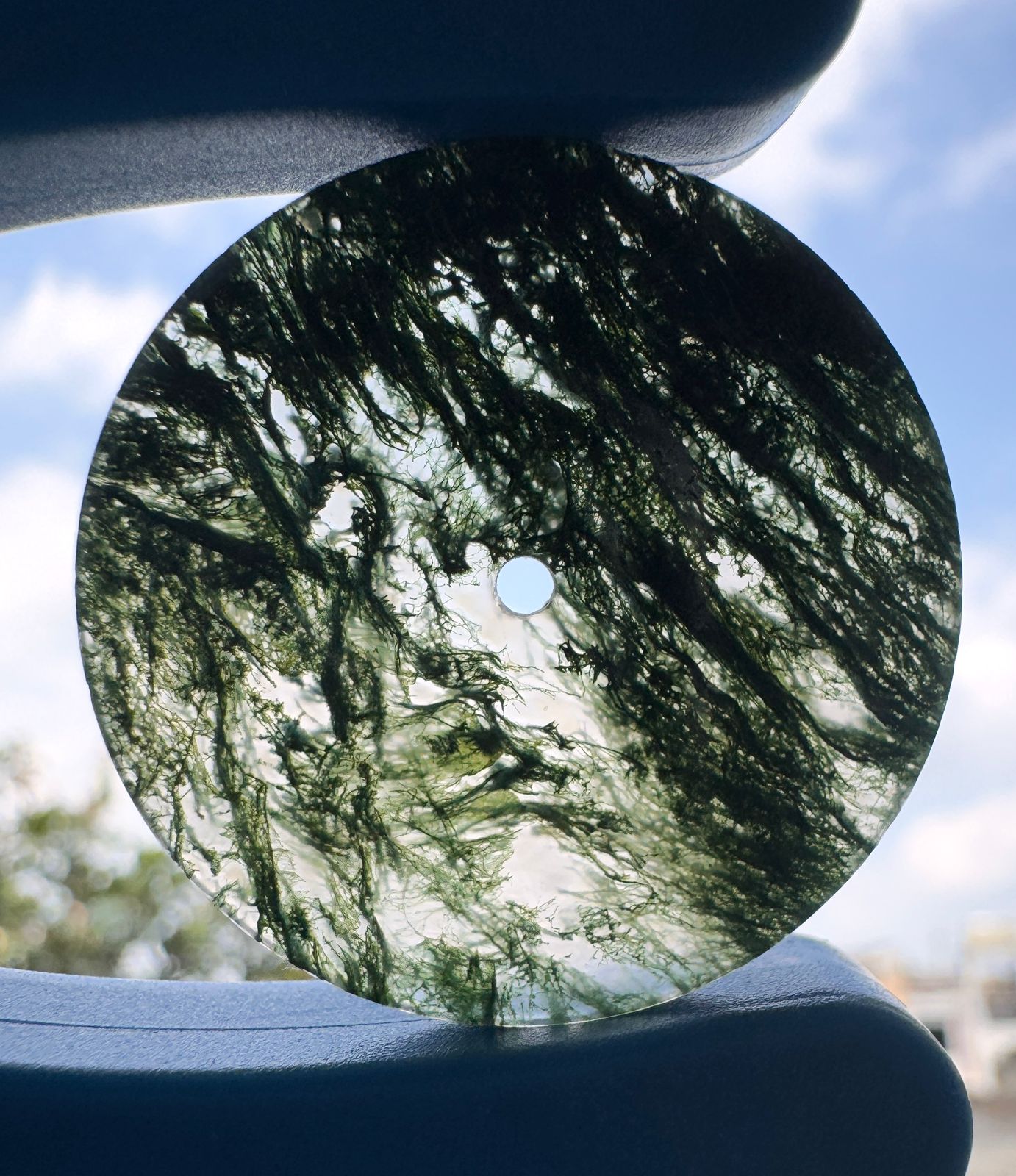 เช่นเดียวกับภาพ