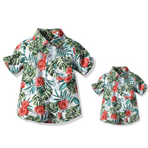 Camisa Floral de Verano Unisex a la Moda para Todas las Edades, Estilo Hawaiano con Cuello Camisero, Multicolor, Mangas Cortas, Alta Calidad - Product Image 3