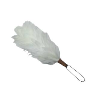 La plumas de faisán amarillas de la Casa de Escocia se suelen usar como plumas decorativas en tocados militares o tradicionales de las Tierras Altas. - Product Image 3