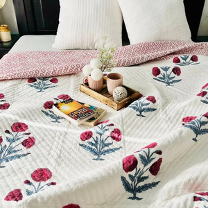 Magnifique couette réversible artisanale en coton Jaipuri Razai, imprimée à la main, motif floral de carnations roses, pour la décoration intérieure. - Product Image 6