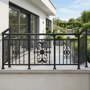 Balustrades de balcon traditionnelles en fonte avec un design orné de volutes, résistantes à la rouille, garde-corps mural - Product Image 4