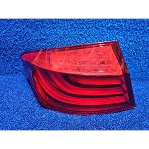 Feu arrière gauche d'occasion pour BMW Série 5 (2009-2013) – Pièce d'origine OEM 17346201 - Product Image 1