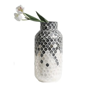 Jarrón de mesa premium de nácar hecho a mano con mosaico de conchas para decoración de interiores de lujo de Vietnam - Product Image 3