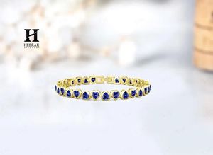 Bracelet tennis de luxe en saphir bleu en forme de cœur, bijoux fins en or jaune 18 carats pour femmes - Product Image 3