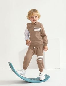 Conjunto de Dos Piezas para Niños, Camiseta con Estampado Gráfico y Pantalones Cortos, Ropa Casual de Calle para Niños y Niñas, Estilo Vintage - Product Image 4