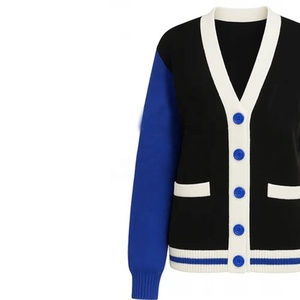 Suéter cárdigan de punto al por mayor para mujer, estilo universitario, con bloques de color, cuello en V, OEM, manga larga, con botones. - Product Image 4