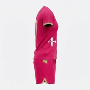 Nuevo Uniforme de Fútbol Sublimado para Mujer, 100% Poliéster, Manga Corta, por RIVIAN ATLANTIC - Product Image 4