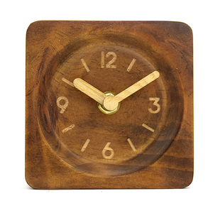 Mini horloge de table en bois de petite taille avec logo personnalisé - Product Image 4
