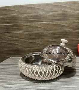 Casserole de luxe finition or avec support et couvercle – Plat de service décoratif chauffe-plats pour hôtels et maisons - Product Image 3