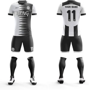 Personnaliser un maillot de football avec short, tenue d'équipe personnalisée pour hommes et femmes, uniforme d'entraînement de football sur mesure - Product Image 2