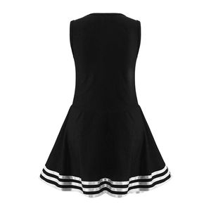 Uniformes de pom-pom girls noirs en polyester de couleur noire, conçus pour une séchage rapide, jupe de danse professionnelle fabriquée au Pakistan - Product Image 4
