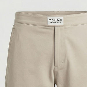 กางเกงขาสั้นลำลองผู้ชายทรงปกติ เอวยางยืด ผ้าคุณภาพพรีเมียม สไตล์โมเดิร์นสตรีทแฟชั่น จาก Maluza Industries Apparel - Product Image 2