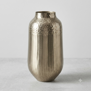 Jarrón de Metal Dorado de Latón Martillado Hecho a Mano, Alto, para Mesa, Diseño Moderno, Decoración de Lujo para Hogar, Hotel, Sala de Estar - Product Image 2