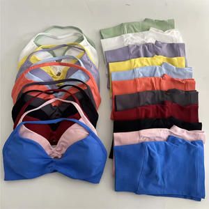 Conjunto de Yoga Transpirable sin Costuras al por Mayor, Ligero, de Compresión, Color Sólido, de Secado Rápido, Sujetador Deportivo y Pantalones Cortos Elásticos para Fitness - Product Image 2