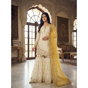 Collection de vêtements indiens de haute qualité, très demandée, de la marque Fandy, ensemble Sharara en soie avec broderies, à prix bas. - Product Image 1