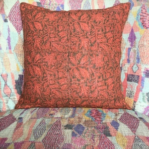 Housse de coussin en lin 100% faite à la main, imprimée à la main, vente en gros - Product Image 2