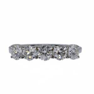 Anillo de Oro con 5 Diamantes Cultivados en Laboratorio de 1.50 CT |   Joyería nupcial apilable de lujo certificada por IGI para aniversario de bodas - Product Image 1