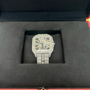 Reloj de Joyería Hip Hop con Diamantes Moissanite Cultivados en Laboratorio, Corte Redondo VVS, Correa de Goma, Reloj Mecánico Hecho a Mano - Product Image 4