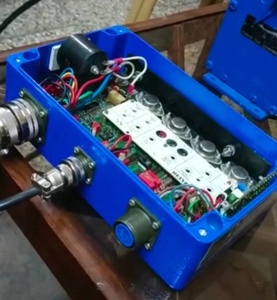 Contrôleur de moteur Heinzmann 4006 pour modèles 2025, 0-2000 heures, origine américaine, compatible avec Heinzmann - Product Image 2