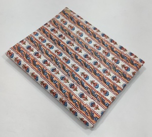 Tissu en coton imprimé au bloc Sanaganeri, tissu imprimé à la main de Jaipur, tissu indien pour robes, fournisseur de tissus en coton en gros - Product Image 5
