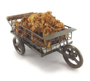 OEM Manufacturer Decorative Metal Snack <b>Server</b> With Section Design For Serving Snacks Nuts Candy Dry Fruits And <b>Food</b> Items - Product Image 6