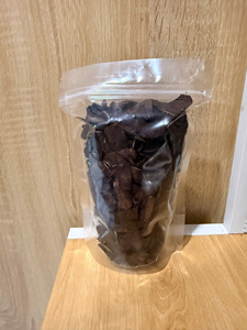 Coco Liofilizado Crujiente en Cubierta de Chocolate Sin Azúcar y Sin Conservantes Envasado al Vacío Edición Gourmet Blanca y Negra - Product Image 6