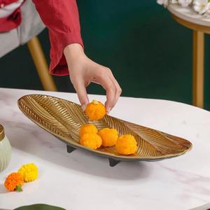 Grande assiette de service en bois d'acacia naturel, plateau pour fromage, pain, en-cas, cuisine, vaisselle de table - Product Image 4