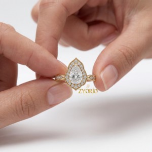 Bague de fiançailles en diamant taille poire de qualité supérieure, style vintage, sertie d'un halo, diamant de laboratoire, or massif 14 carats, cadeau de mariage pour femme - Product Image 5