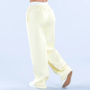 Pantalon de jogging évasé en molleton de coton pour femme avec logo personnalisé, poches, taille élastique et cordon de serrage, longueur intégrale, vente en gros - Product Image 5