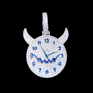 Pendentif Horloge Cartoon avec Moissanite en Argent 925 Style Hiphop Unisexe pour Usage Quotidien - Product Image 1