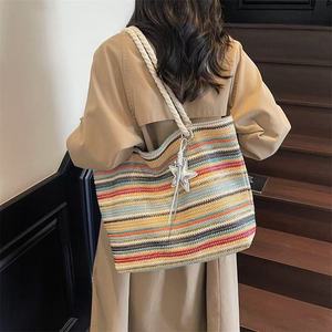 Bolso de Mujer de Paja Tejida, Estilo Vintage, para Vacaciones, con Gran Capacidad, para la Vida Diaria y Viajes de Verano - Product Image 1