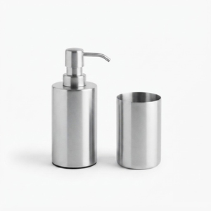 Dispensador de Jabón Dorado Martillado con Base de Mármol, Bomba de Latón Resistente al Óxido, Botella para Líquido o Loción, Decoración para Baño y Cocina - Product Image 3