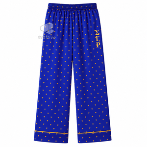 Conjunto de Pijama para Mujer con Estampado de Corazones Azules de la Hermandad Sigma Gamma Rho, con Botones al Frente, Manga Larga, Cuello con Muescas y Ribete en Contraste - Product Image 4