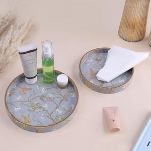 Plateau de service rond en bois de style bohème moderne avec motif floral et d'oiseaux pour mariage, thé et café, décoration de table et de maison - Product Image 2
