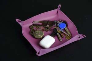 Caja Organizadora de Cuero Genuino Personalizada con Interior de Terciopelo, Bandeja de Almacenamiento, Organizador de Mesita de Noche de Cuero Auténtico, GLTY-0081 - Product Image 3