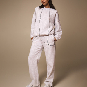Conjunto de Sudadera Blanca con Cuello Redondo para Mujer, Manga Larga, Corte Holgado, con Bolsillos Laterales, Cintura Elástica, Ropa Casual de Otoño - Product Image 1